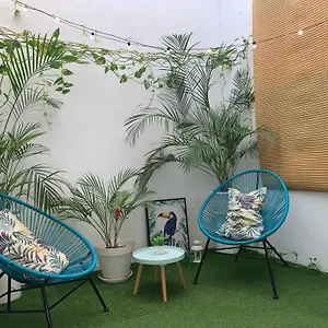https://casa-papagayo.in-canary-islands.com