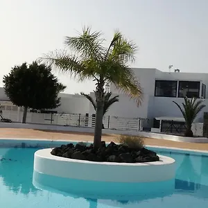 https://casa-yaiza-puerto-calero.puertodelcarmen-hotels.org